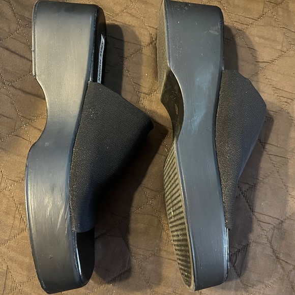 Steve Madden Slinky Platform Sandal - Picture 5 of 6